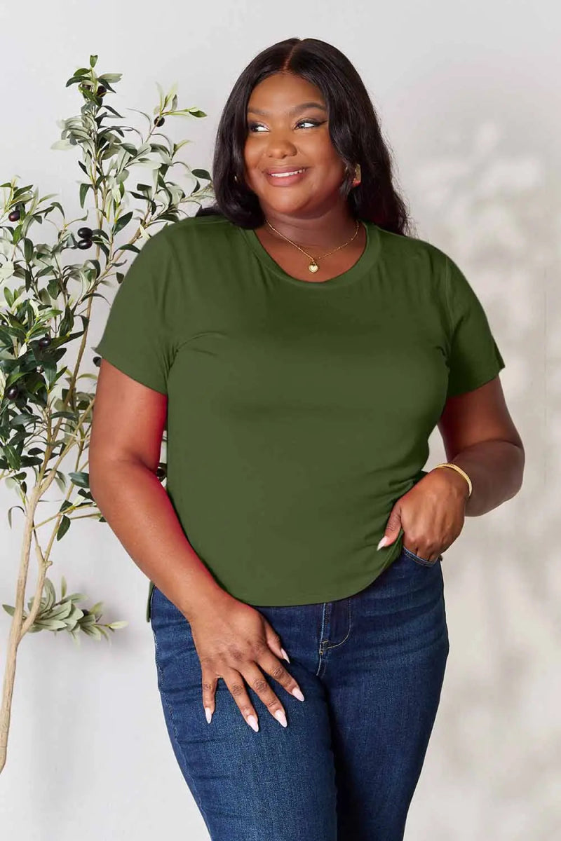 Short Sleeve Slit Hem Tunic Top for Office and Everyday Wear