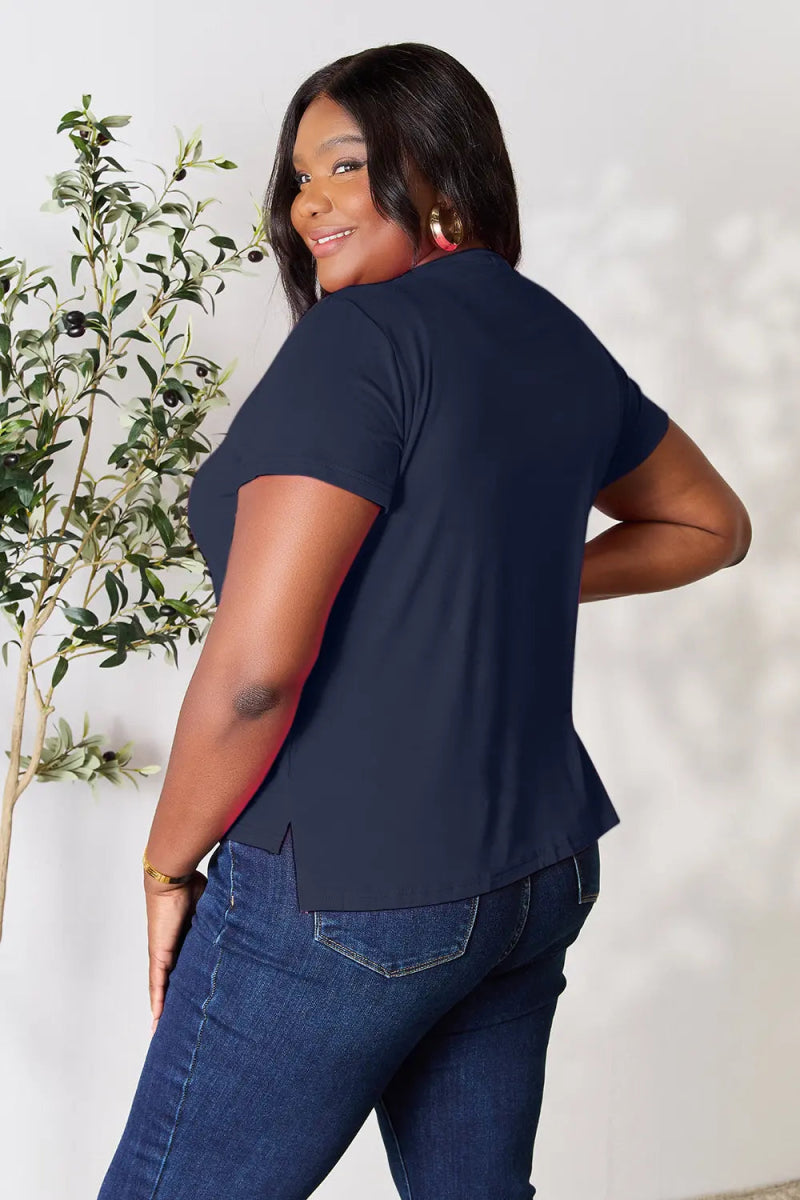 Soft stretch rayon short sleeve top – 95% rayon, crew neck