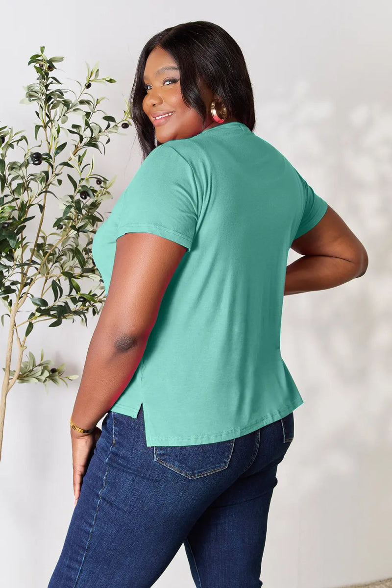 Soft stretch rayon short sleeve top – 95% rayon, crew neck