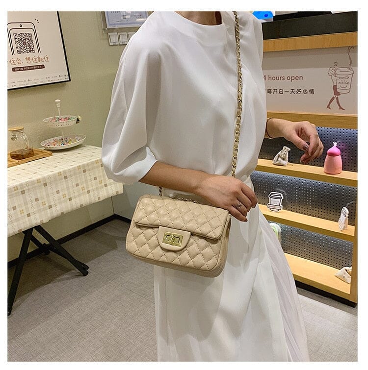 Chic Women's Leather Bag