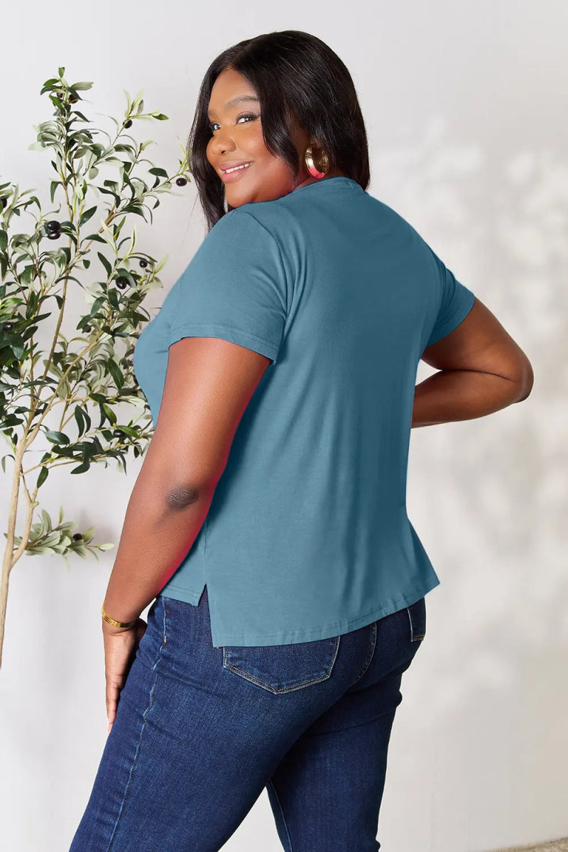 Soft stretch rayon short sleeve top – 95% rayon, crew neck