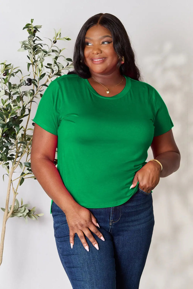 Soft stretch rayon short sleeve top – 95% rayon, crew neck