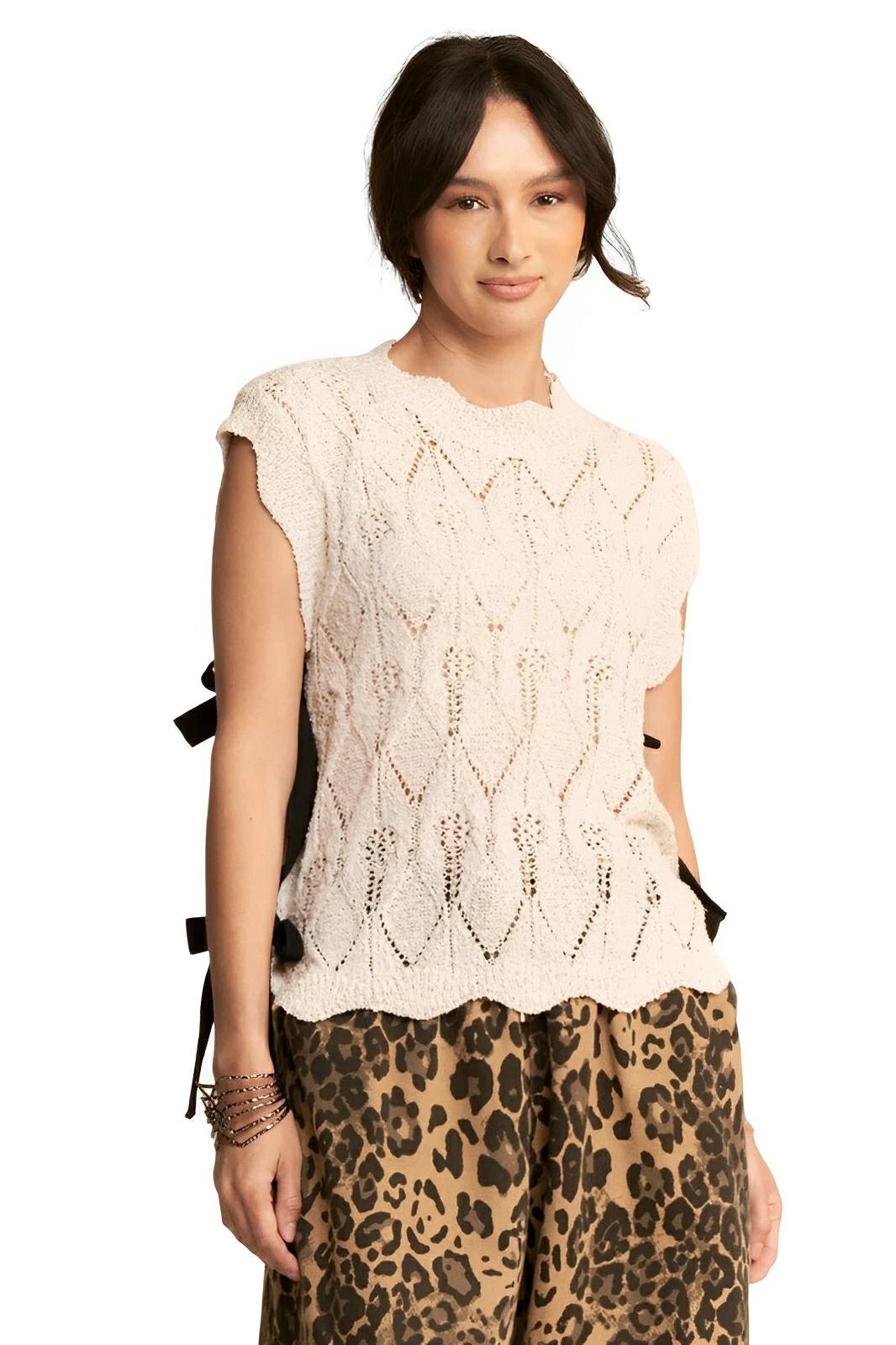 Ribbon Bow Ties Scalloped Trim Knit Crop Top – Chic Fit