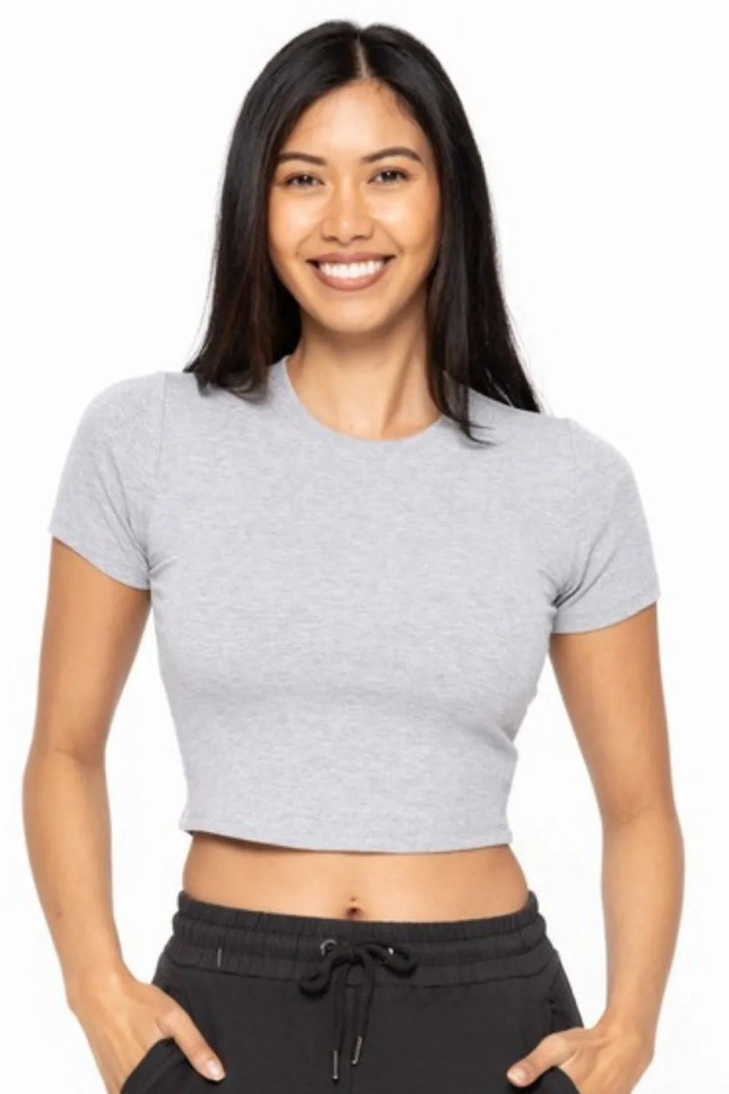 Essential Micro-Ribbed Cropped Tee for Active Lifestyle