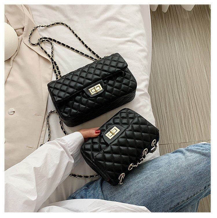 Chic Women's Leather Bag