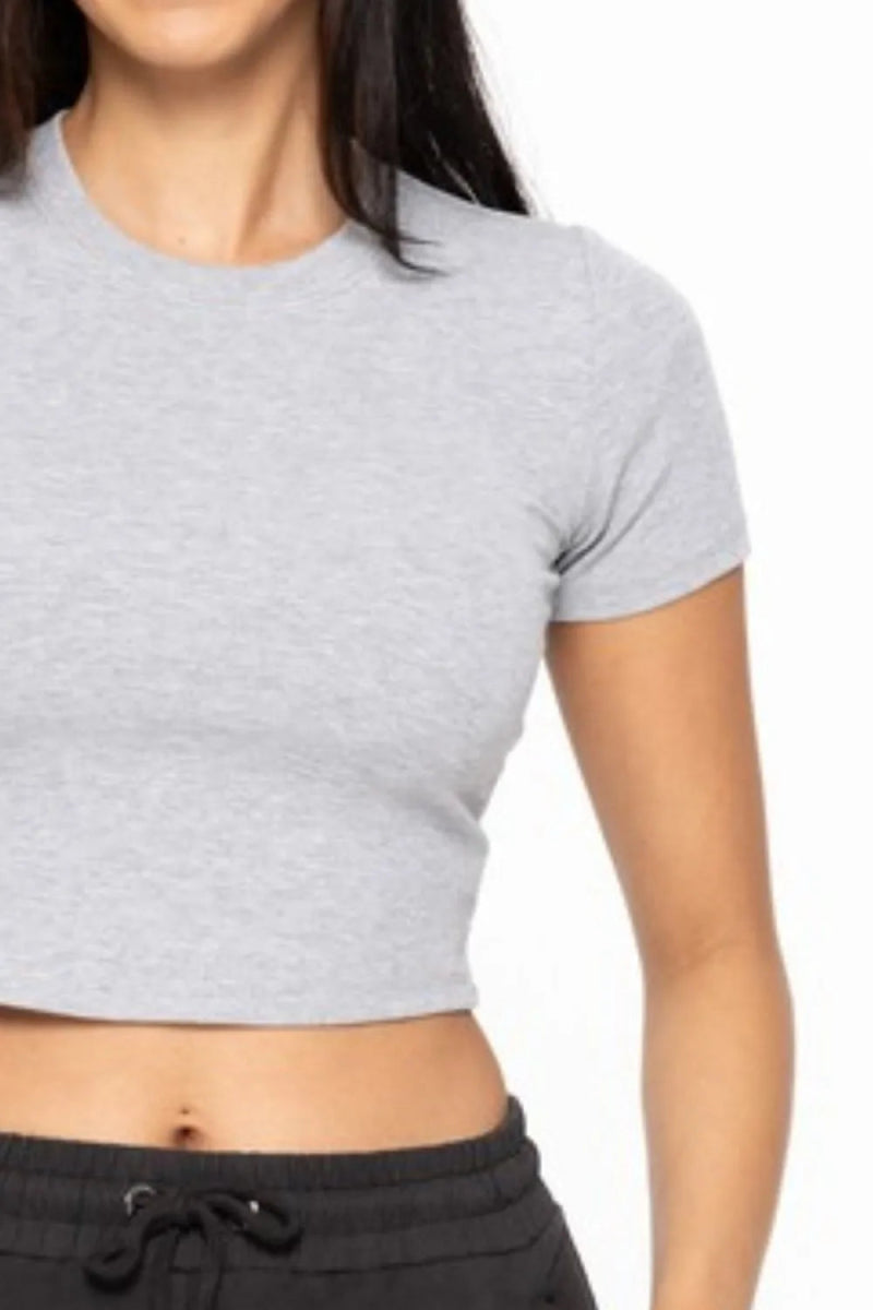 Essential Micro-Ribbed Cropped Tee for Active Lifestyle