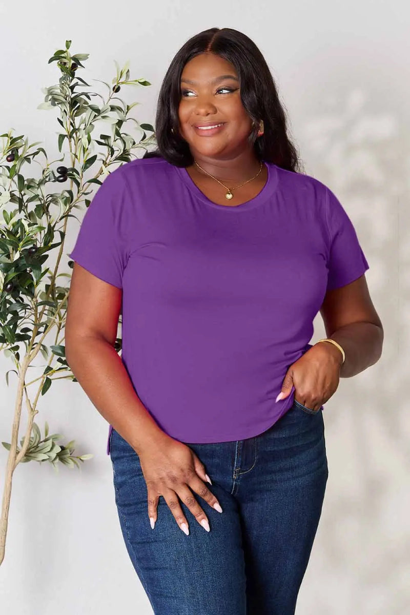 Short Sleeve Slit Hem Tunic Top for Office and Everyday Wear