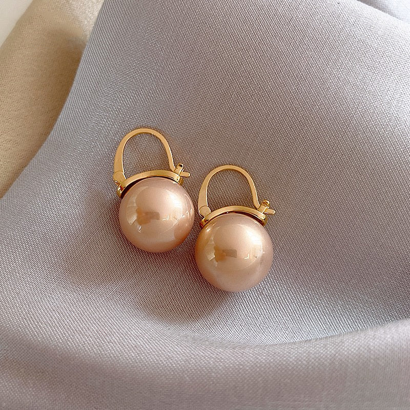 Women's Sophisticated Champagne Pearl Earring
