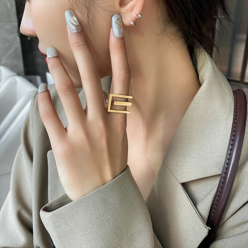 Women's Unique Geometric Style Ring